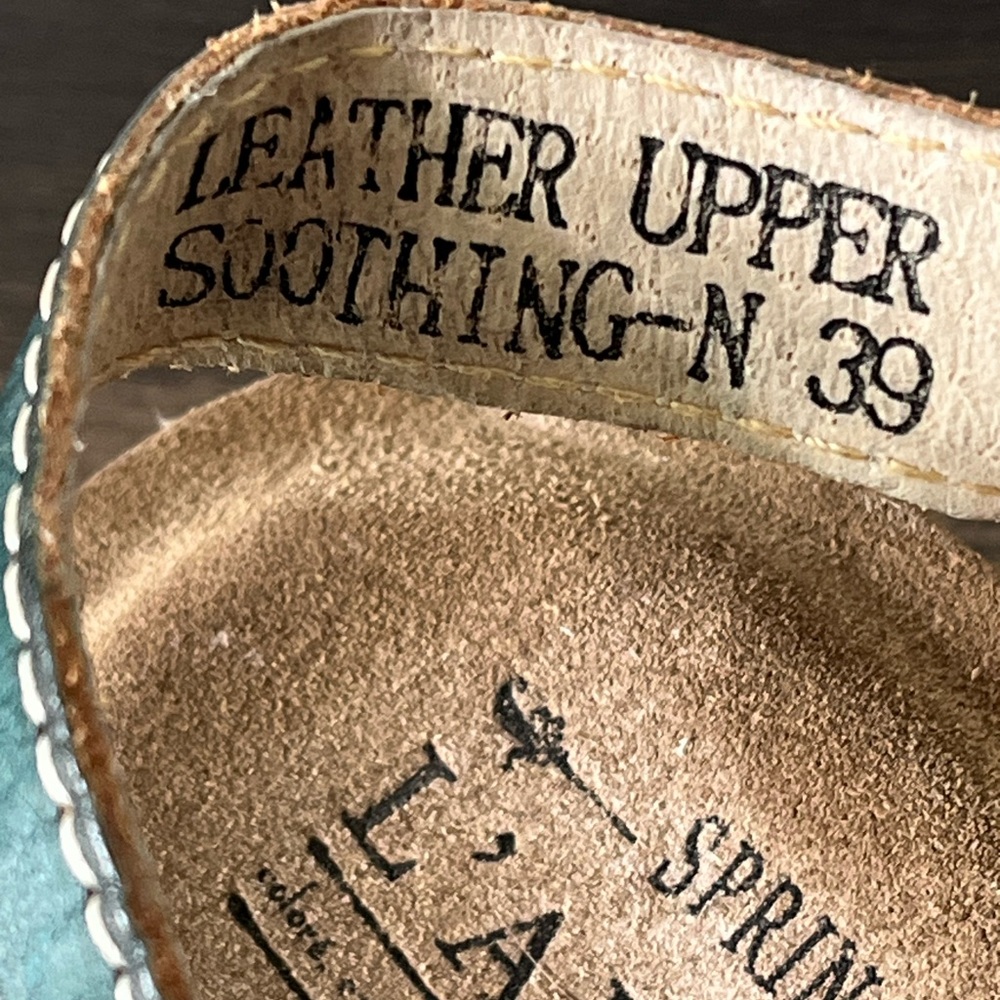 L’ARTISTE By Spring Step 39/US 8.5 Leather Strap Jeweled Orthopedic Sandals - Picture 7 of 13